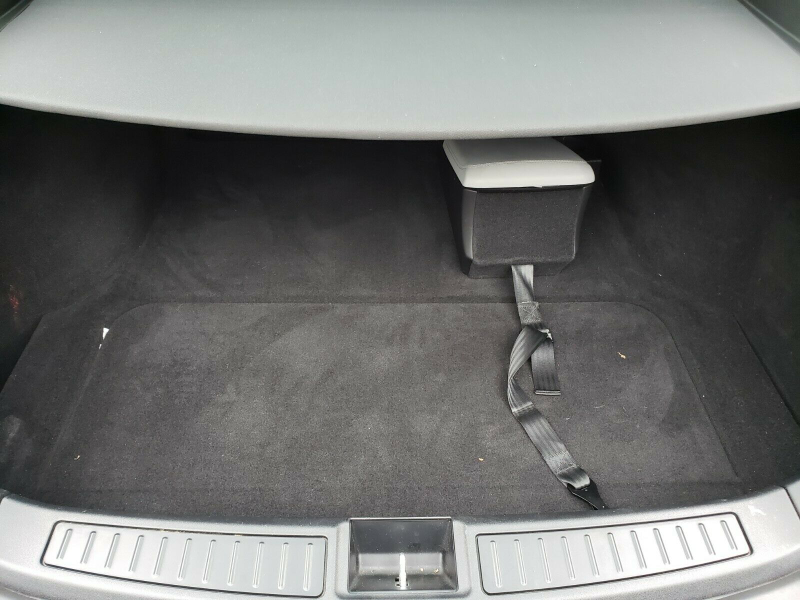 Illustration for article titled At $29,900, Could This 2013 Model S 85 Mean It’s Finally Time to Buy a Tesla?